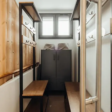 Luxurious 3-bedroom Flat With Sauna And Garage Apartamento *