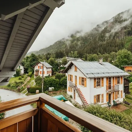 Luxurious 3-bedroom Flat With Sauna And Garage *